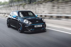 Mini Cooper S F56 SV by Mulgari 2017 года